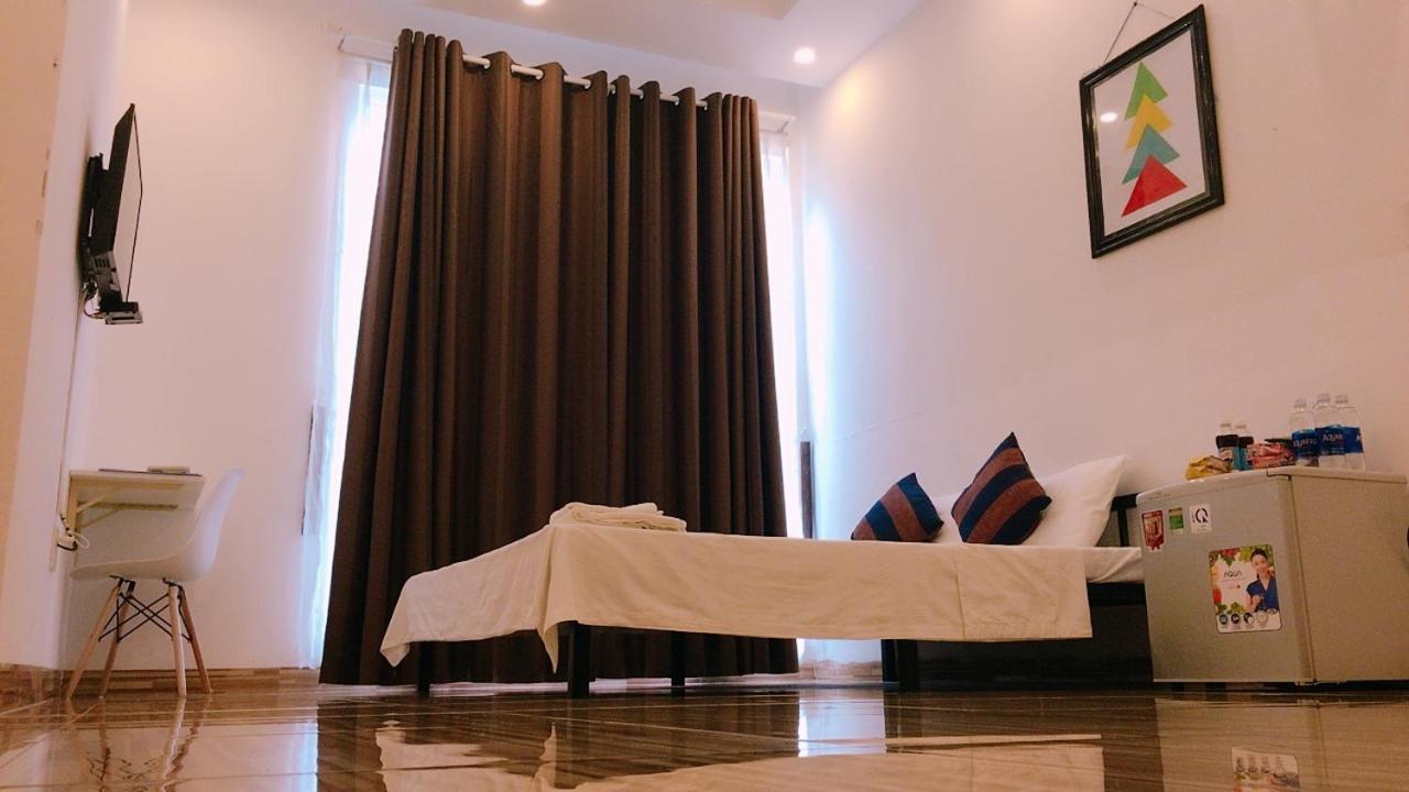 Tuong Van Homestay Da Nang Buitenkant foto