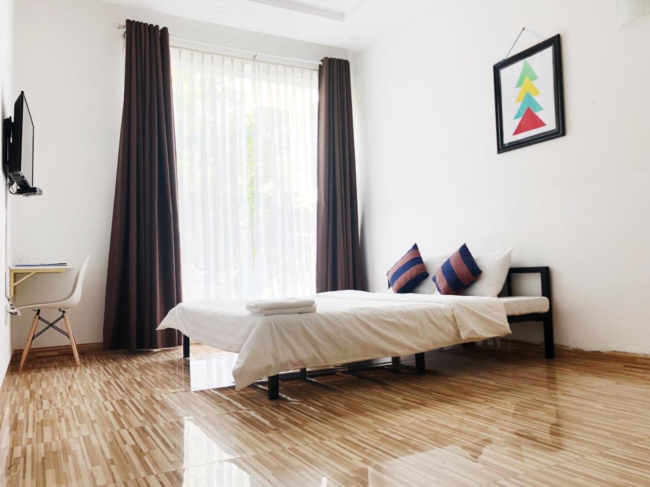 Tuong Van Homestay Da Nang Buitenkant foto