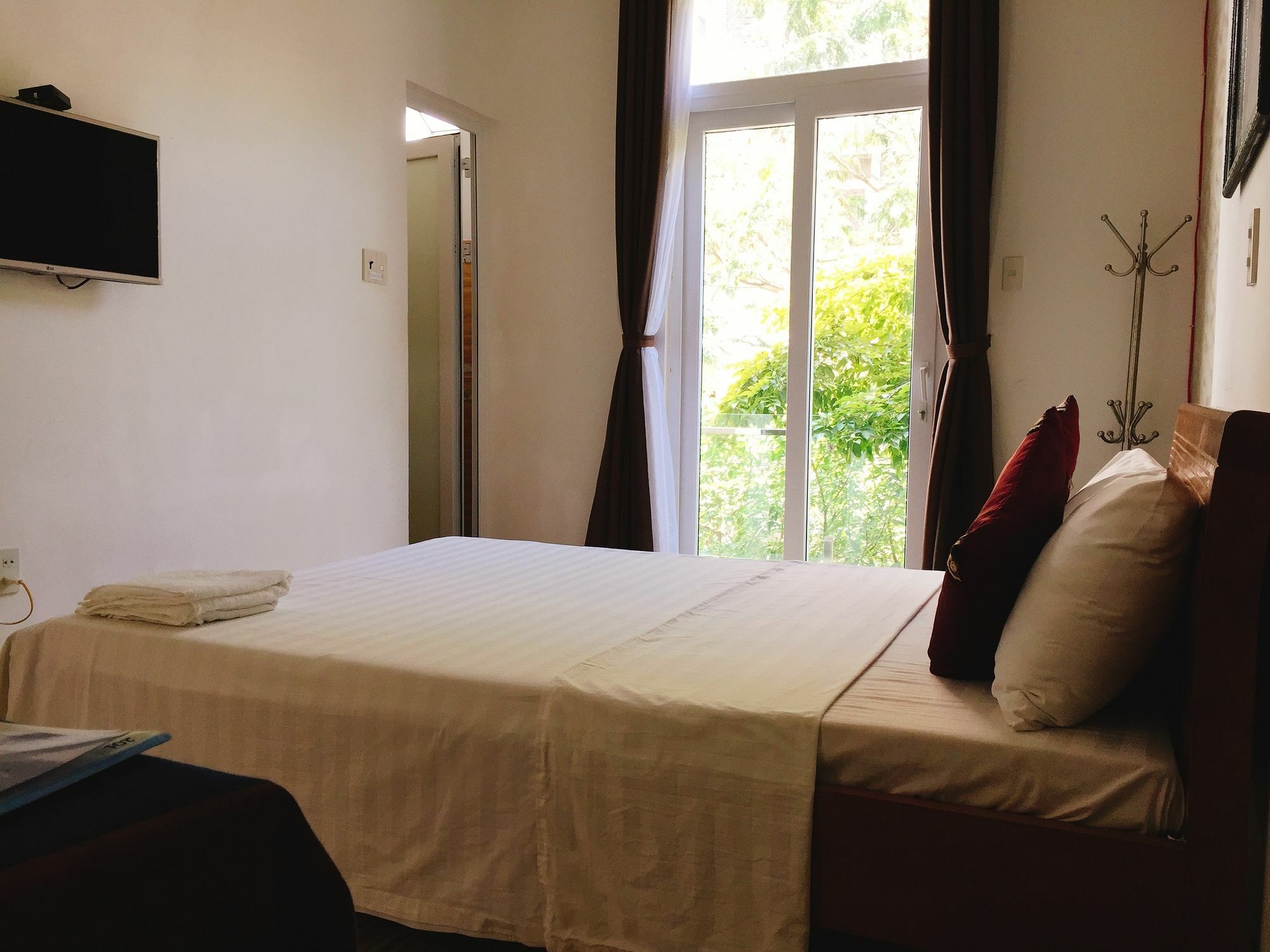 Tuong Van Homestay Da Nang Buitenkant foto